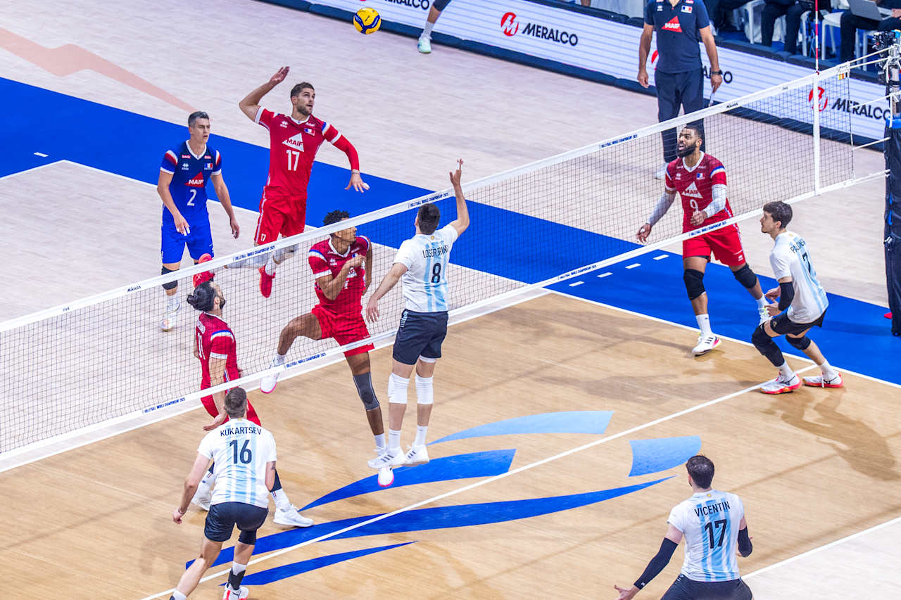 两届奥运冠 两届奥运冠